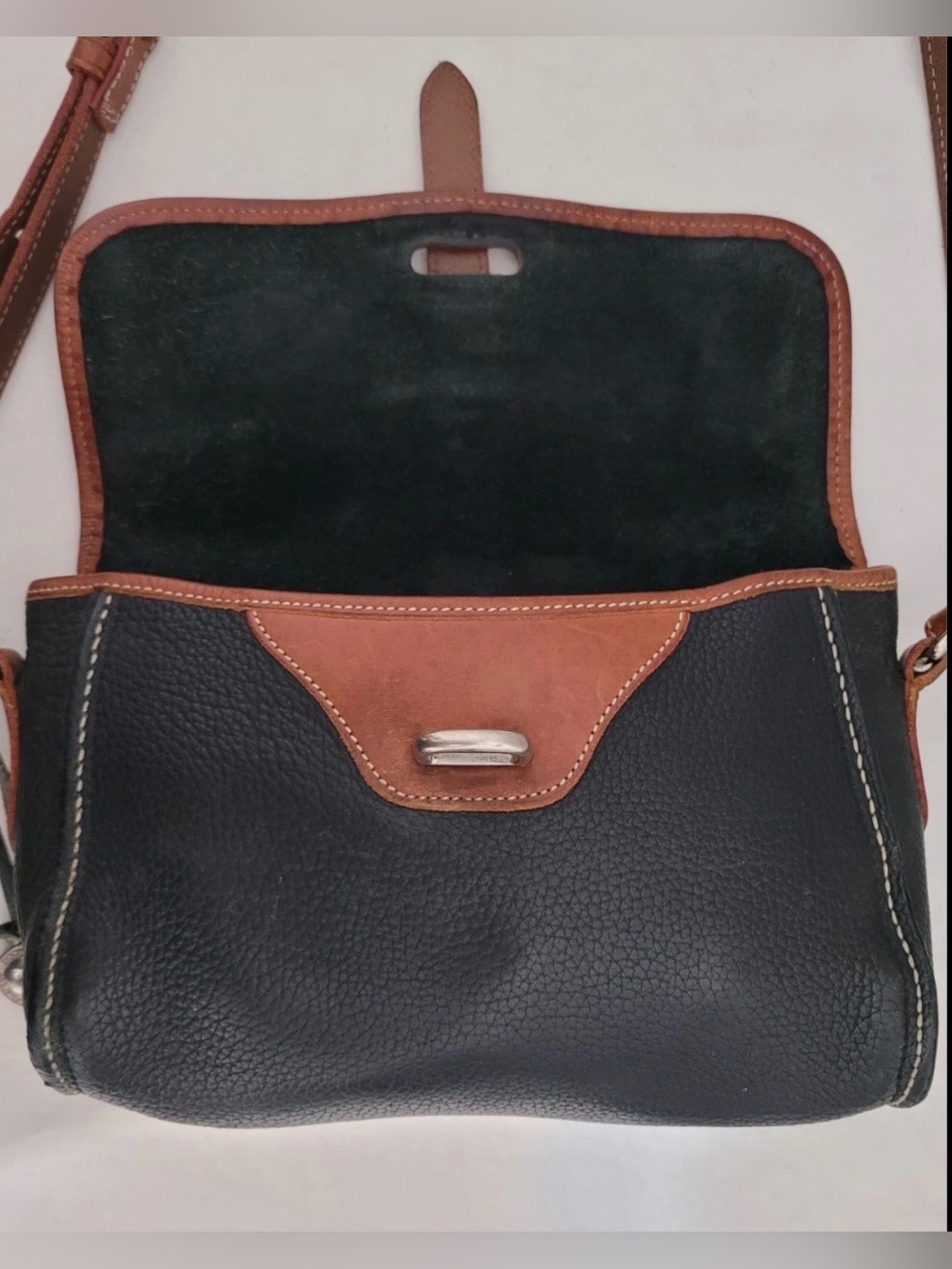 Vintage Dooney & Bourke AWL Black & Brown Leather Crossbody Bag - Picture 15 of 16